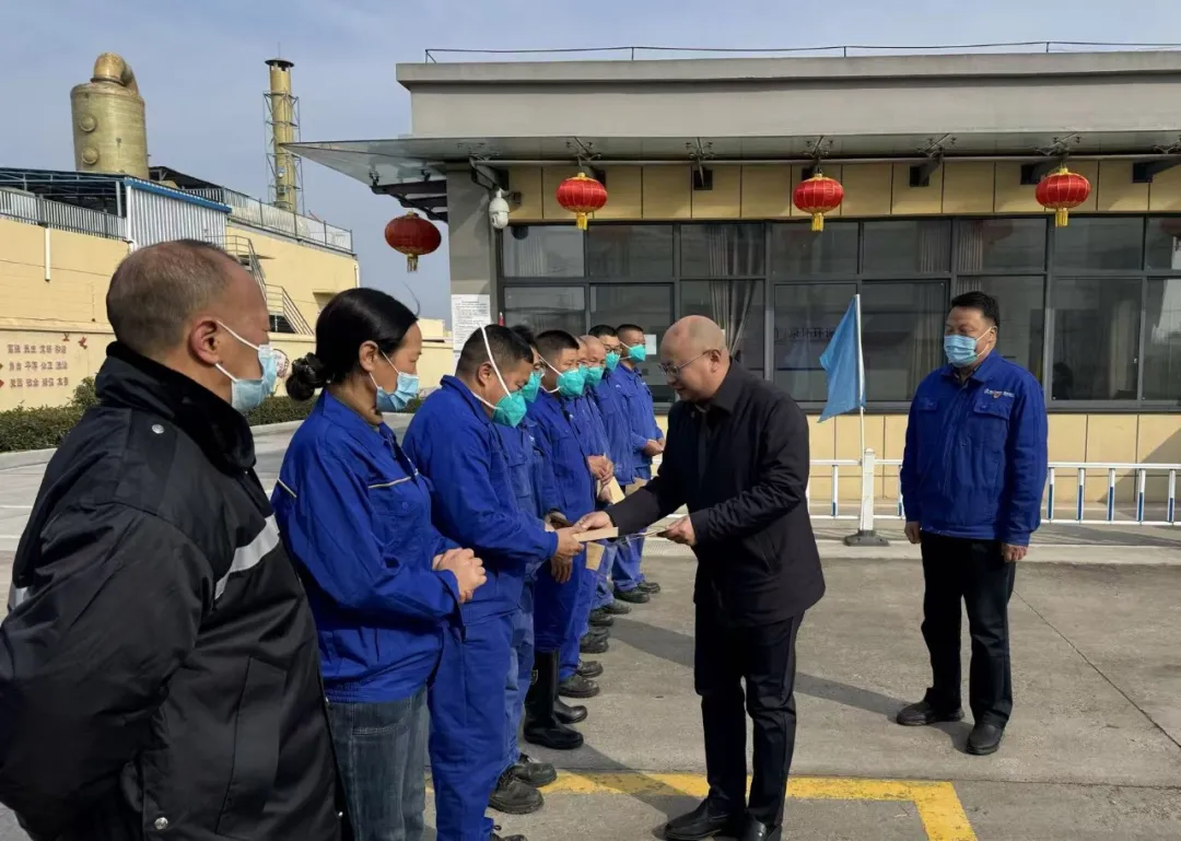 城控集团新春慰问2 城控集团新春慰问2